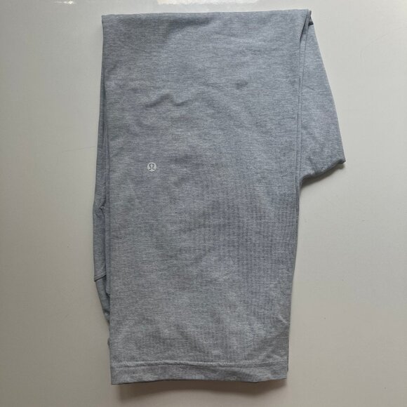 🆕 Lululemon Soft Jersey Straight-Leg Mid-Rise Pant Short 29", Size 10, NWOT - Picture 3 of 5
